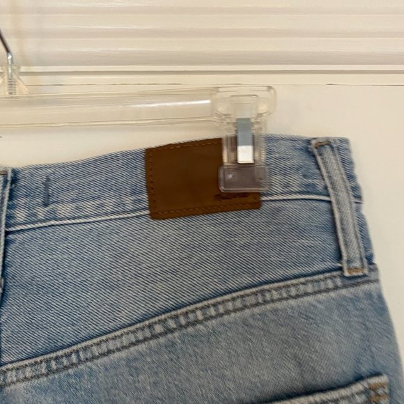 Madewell The Momjean Distressed Madewell Gilford Light Wash Size 30 - Picture 6 of 8